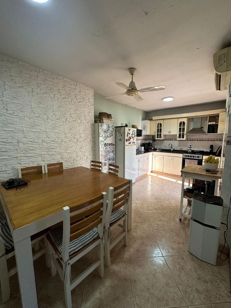 VENTA , OPORTUNIDAD NUEVO VALOR. PH 4 AMBIENTES MAS MONOAMBIENTE A TERMINAR — foto 2