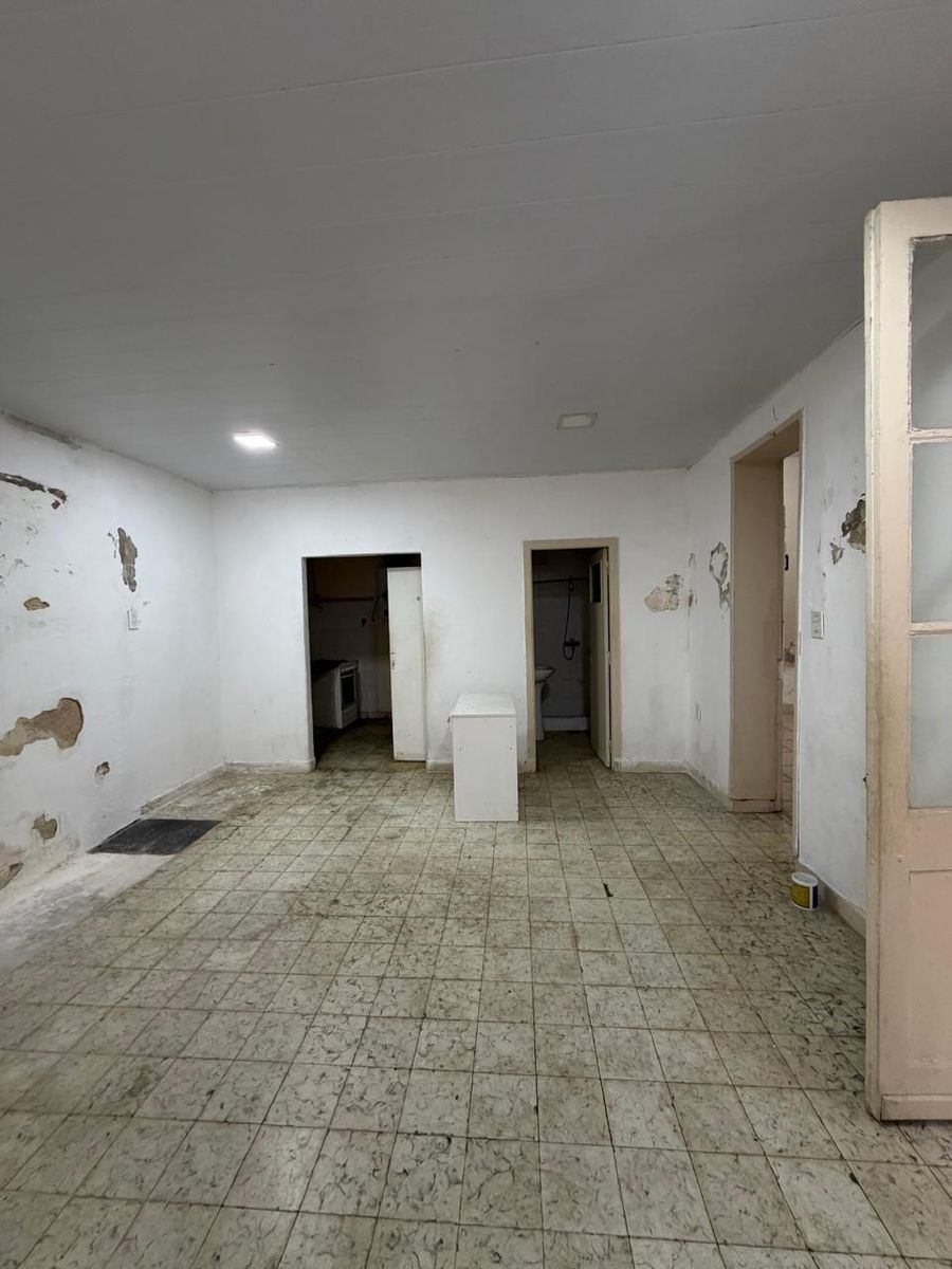ALQUILER PH . DOS AMBIENTES. PROXIMO A LA ESTACION MORON - 6