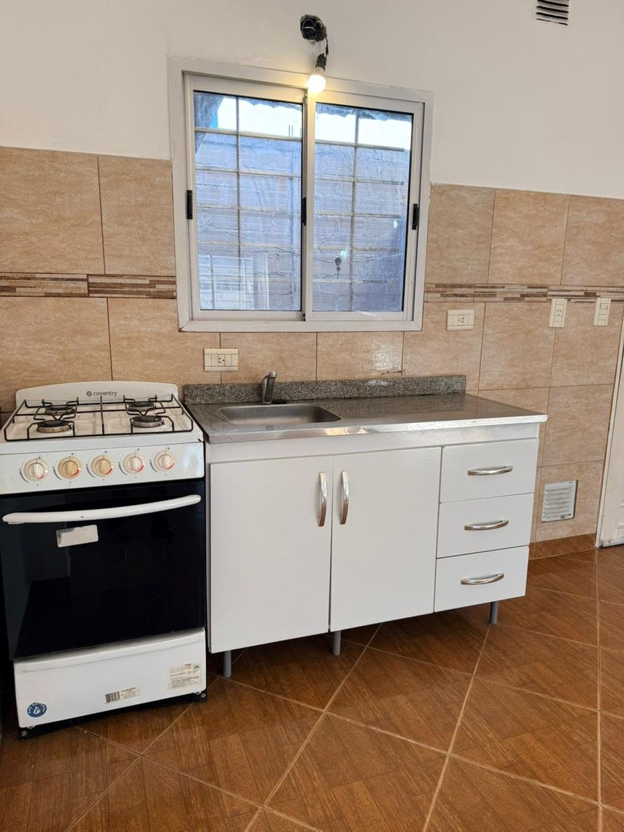 ALQUILER DUPLEX 3 AMBIENTES CON COCHERA - 4