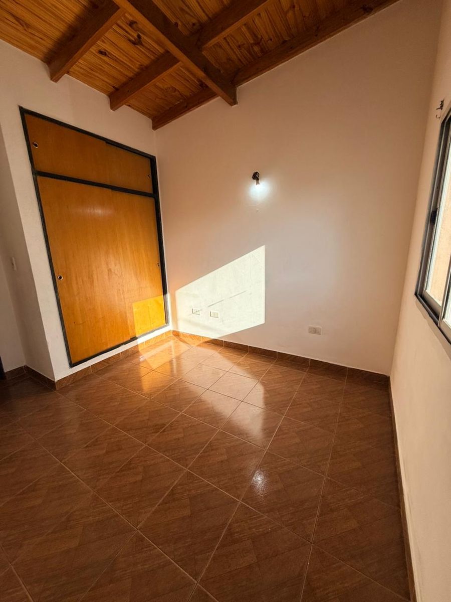 ALQUILER DUPLEX 3 AMBIENTES CON COCHERA - 10