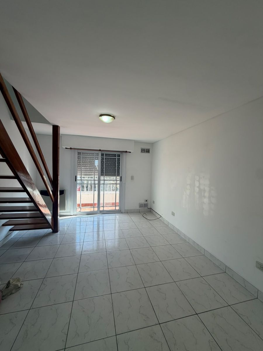 ALQUILER DUPLEX 3 AMBIENTES - 5