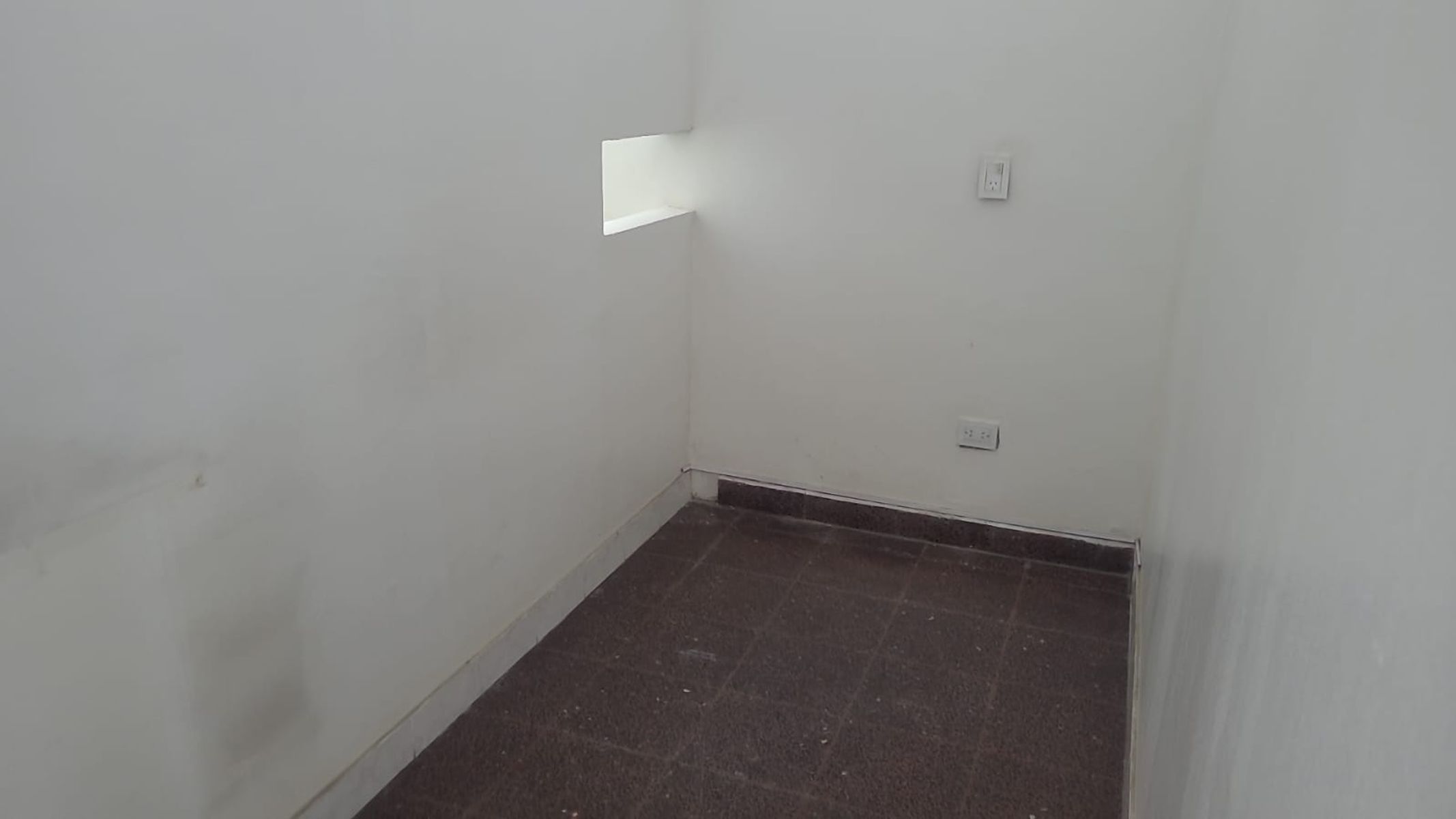ALQUILER LOCAL COMERCIAL EN PASO DEL REY - 5