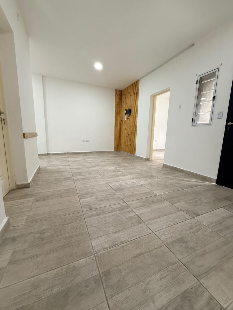 ALQUILER DPTO 3 AMBIENTES EN PLANTA BAJA - 2