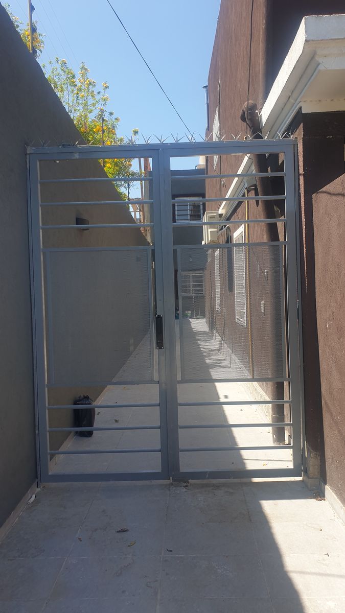ALQUILER DPTO 3 AMBIENTES EN PLANTA BAJA - 12