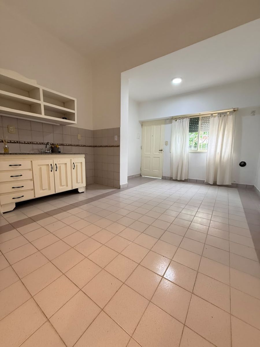ALQUILER IMPECABLE MONOAMBIENTE - 2