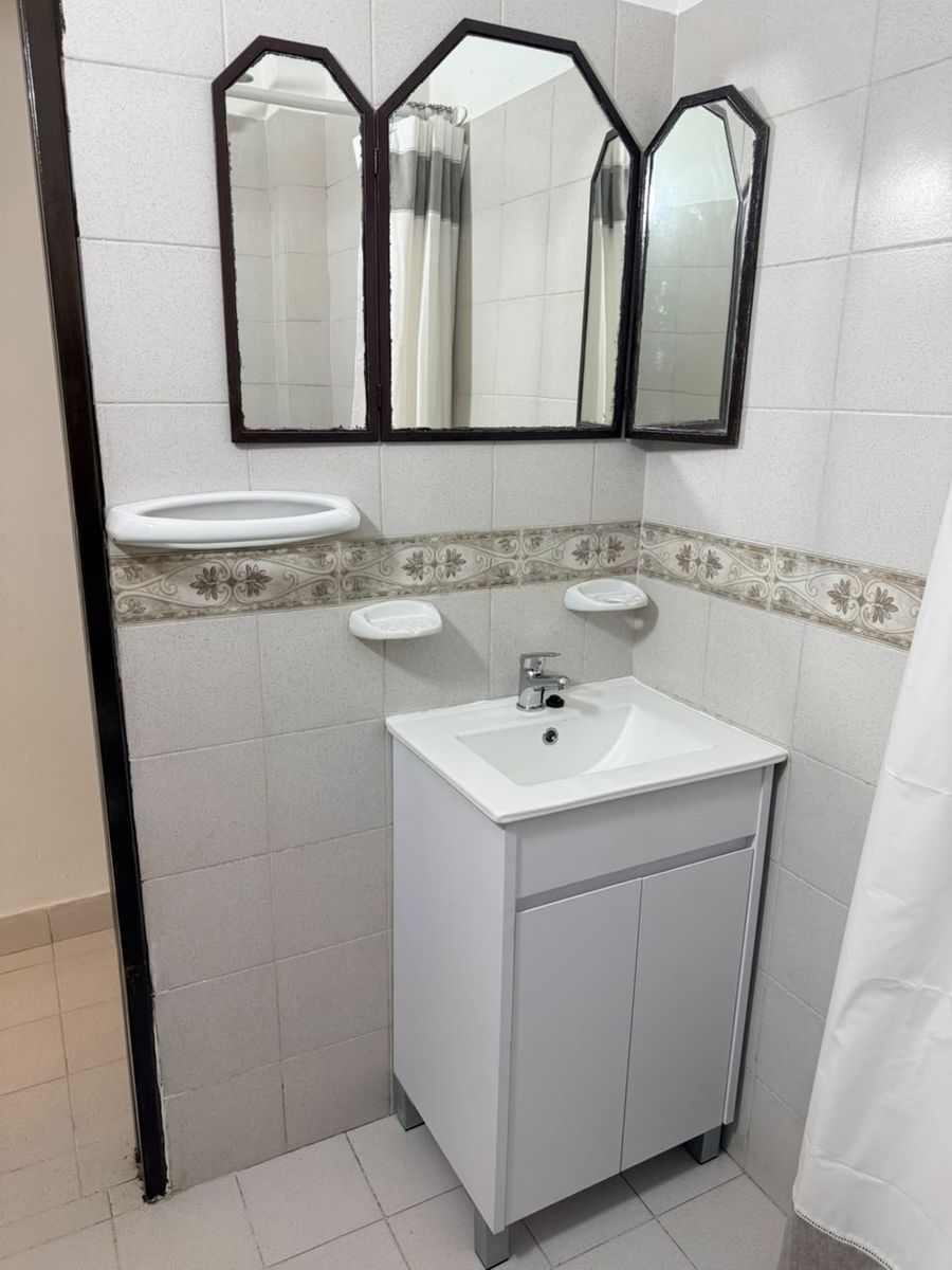 ALQUILER IMPECABLE MONOAMBIENTE - 9