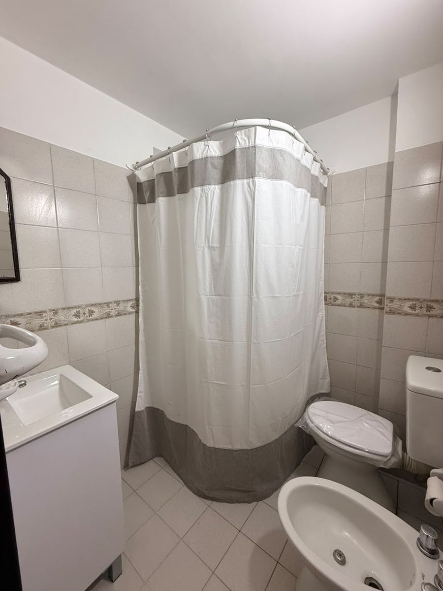 ALQUILER IMPECABLE MONOAMBIENTE - 10