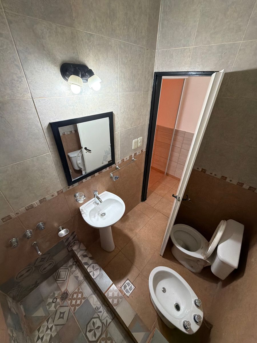 ALQUILER DPTO DOS AMBIENTES EN PLANTA BAJA CON PATIO. - 8