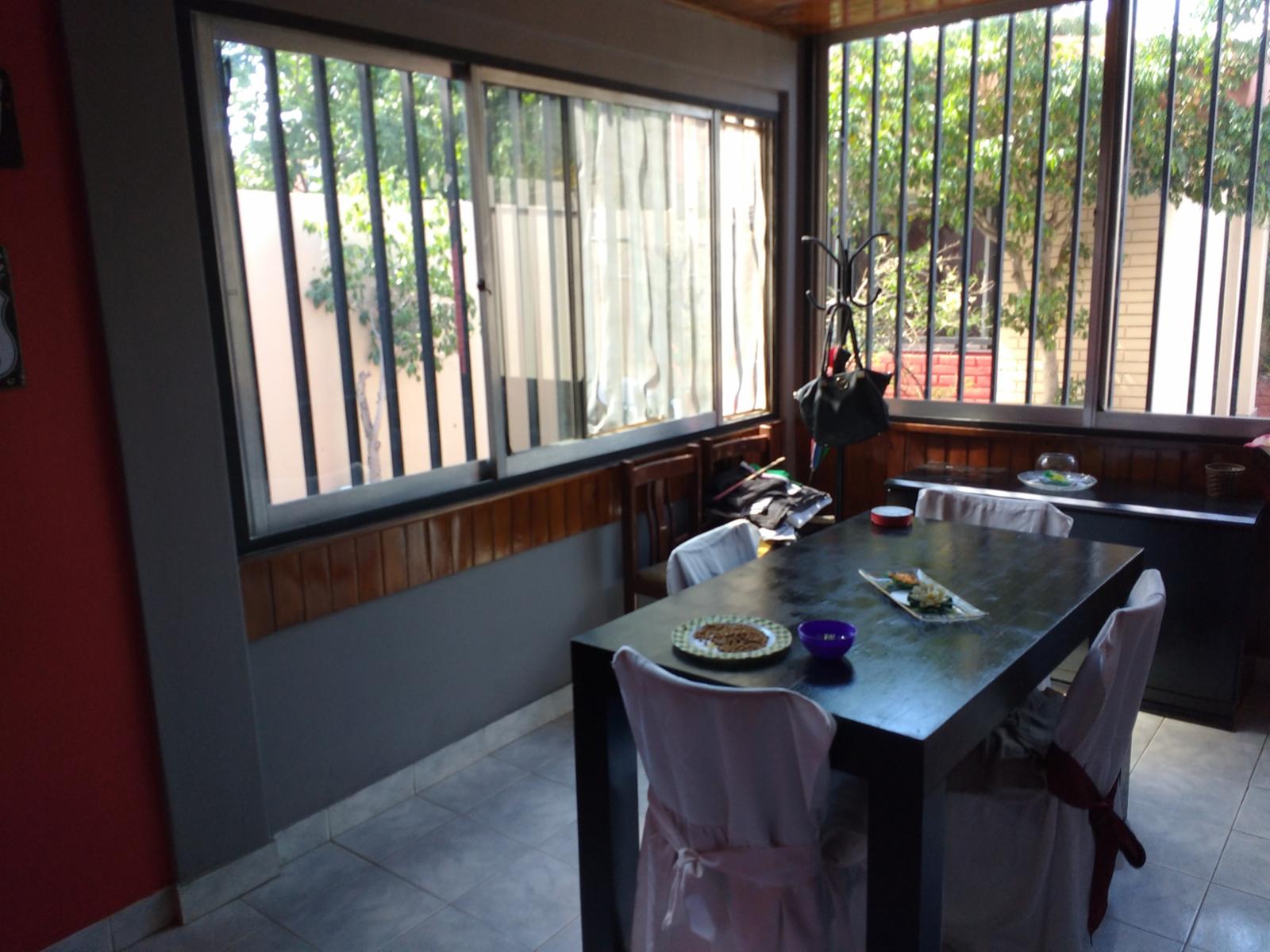 Venta casa chalet 2 pisos 6 ambientes 3 dormitorios doble cochera cubierta en El Palomar — foto 10