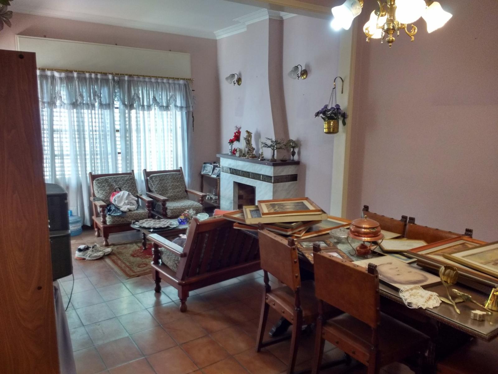Venta casa chalet 2 dormitorios cochera parque quincho en San Antonio de Padua — foto 2