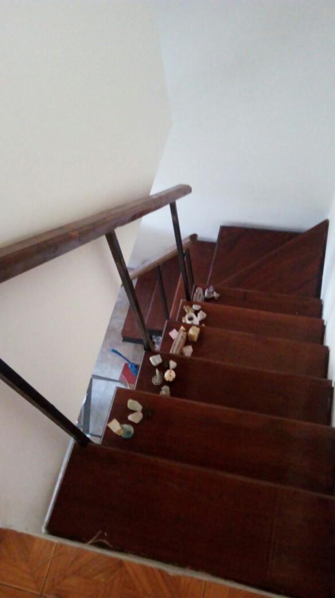 Venta dúplex 3 ambientes 2 dormitorios espacio cochera muy buen estado en Lomas del Mirador — foto 11