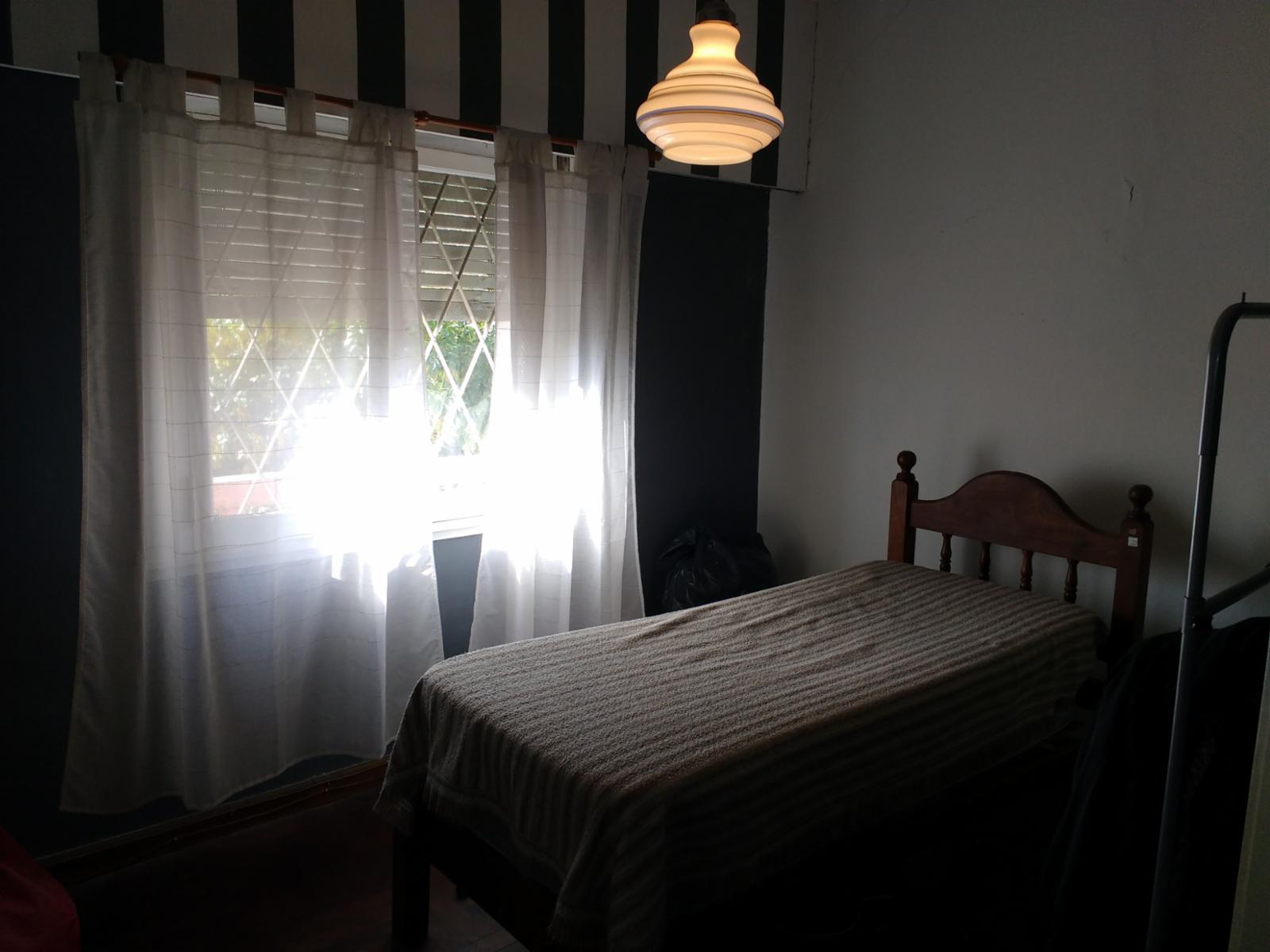 Venta casa 2 pisos 6 ambientes 4 dormitorios doble cochera pileta en San Antonio de Padua — foto 8