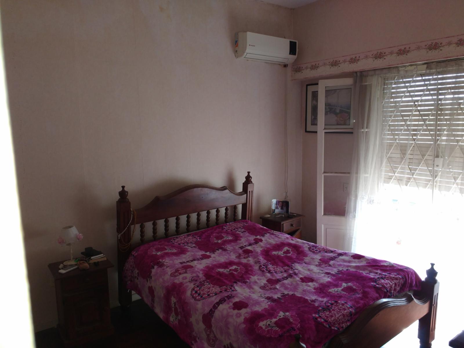 Venta casa 2 pisos 6 ambientes 4 dormitorios doble cochera pileta en San Antonio de Padua — foto 9