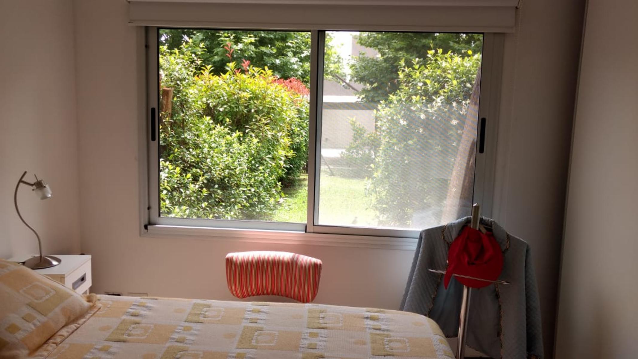 Venta Departamento Dormie PB 3 ambientes 2 dormitorios galeria parrilla jardin cochera en CC El Nacional — foto 2
