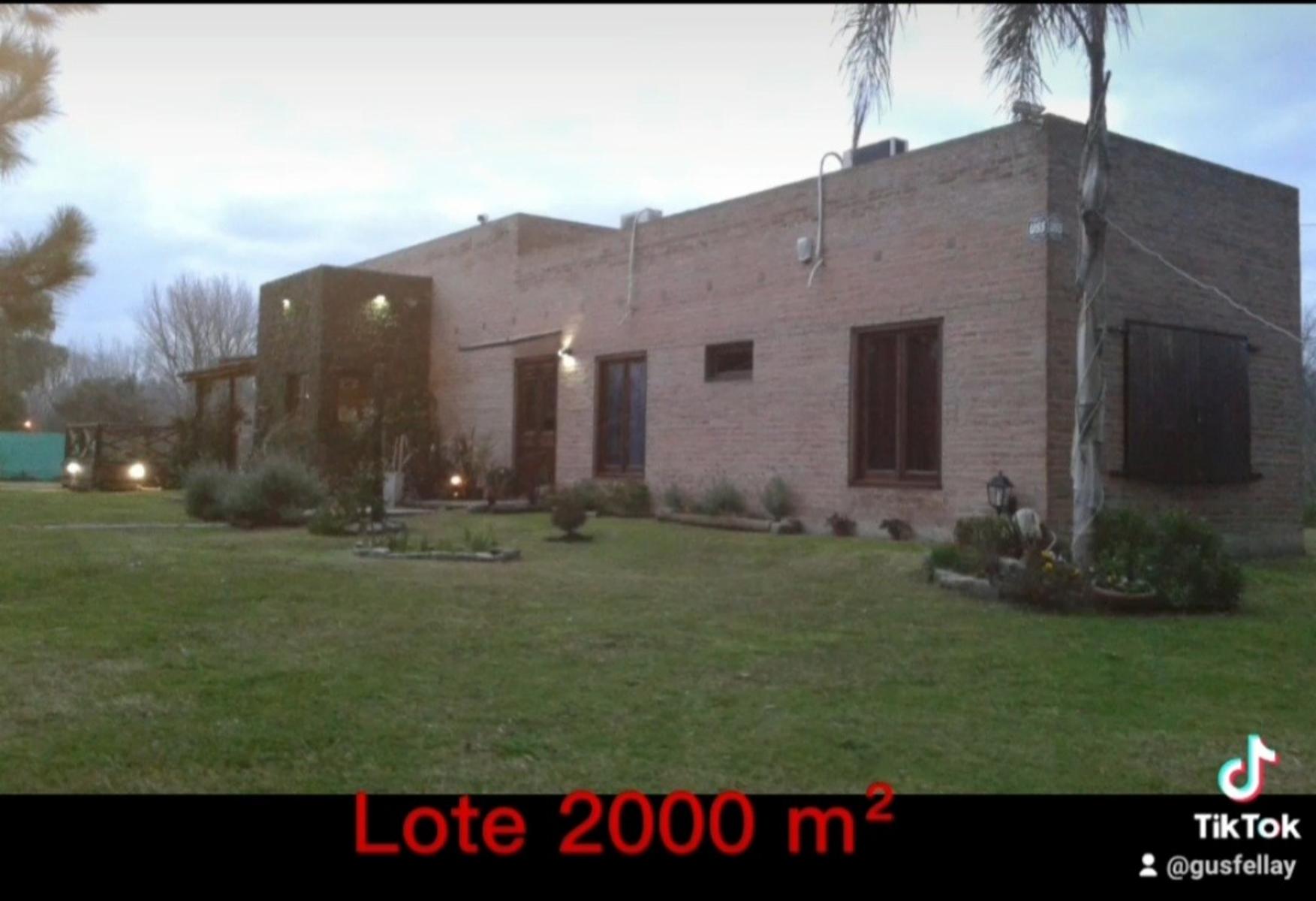 Excelente Casa Quinta con pileta - 9