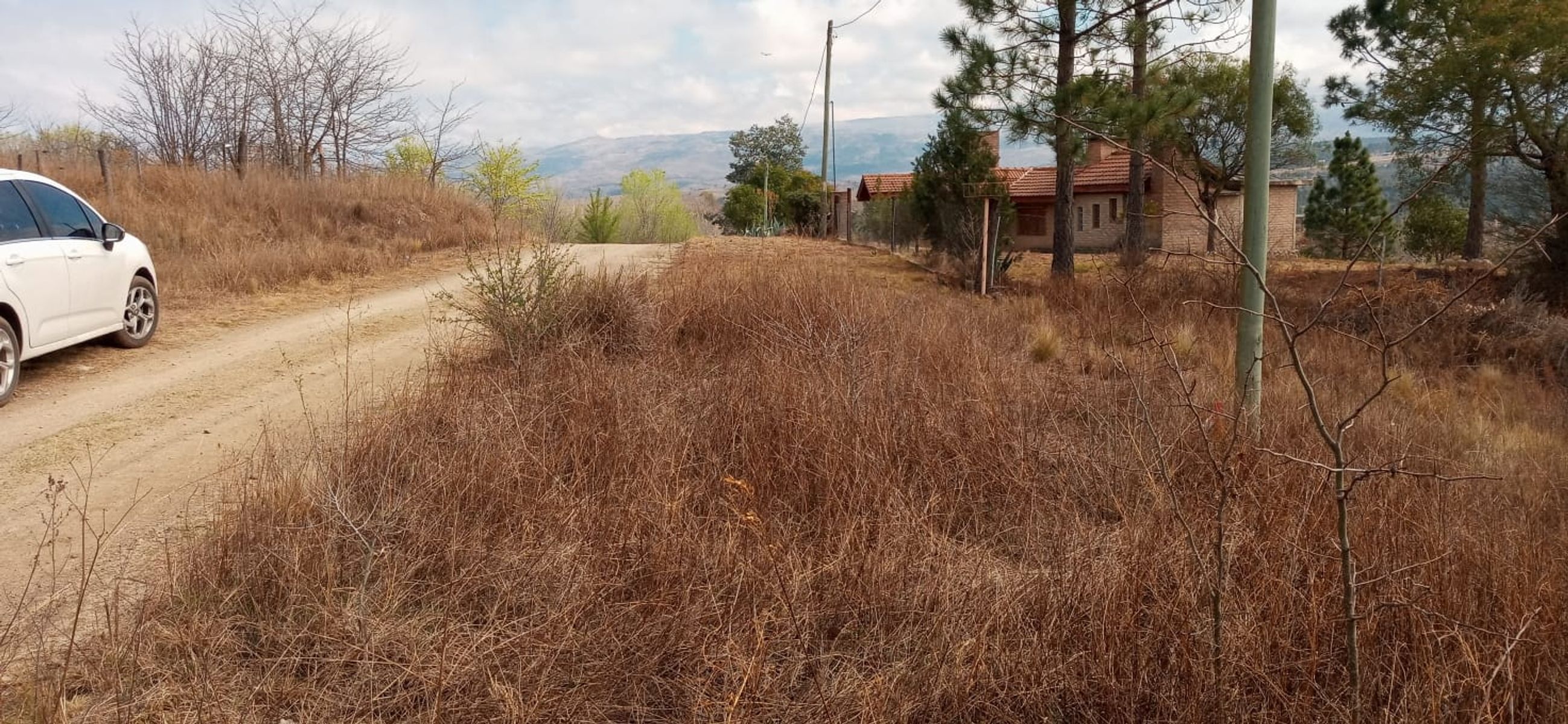EXCELENTE LOTE VILLA YACANTO — foto 10