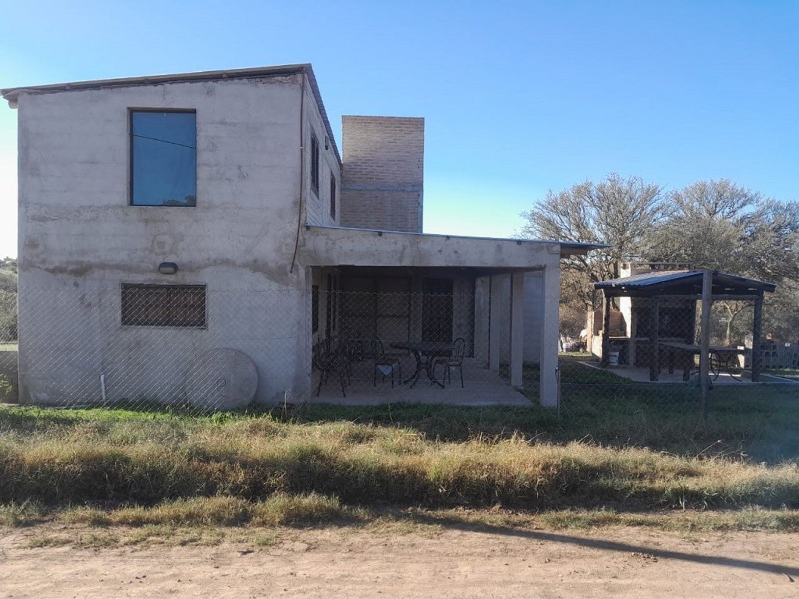 HERMOSA CASITA POTRERO DE GARAY