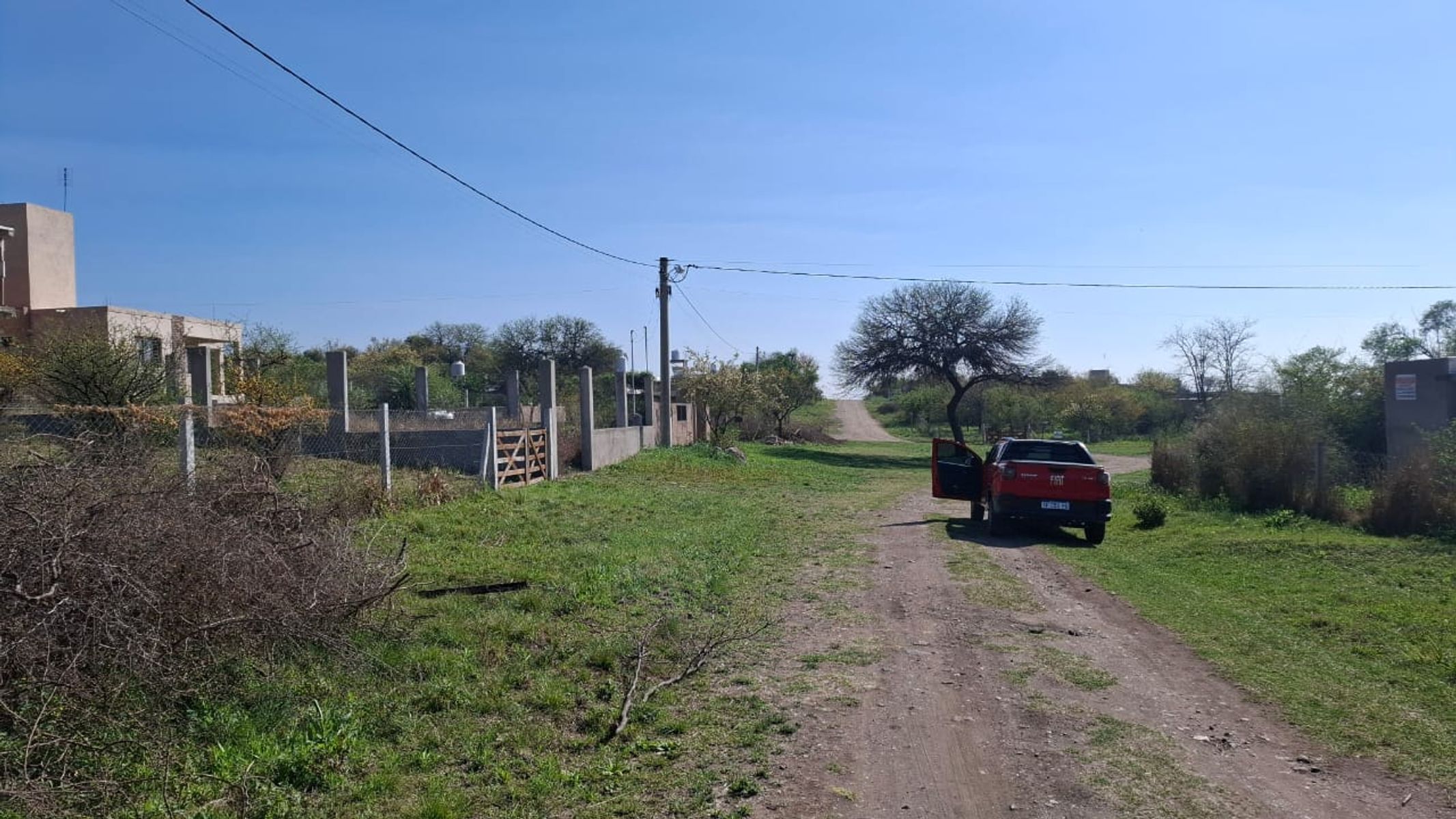 DOS LOTES VALLE DE ANISACATE — foto 4