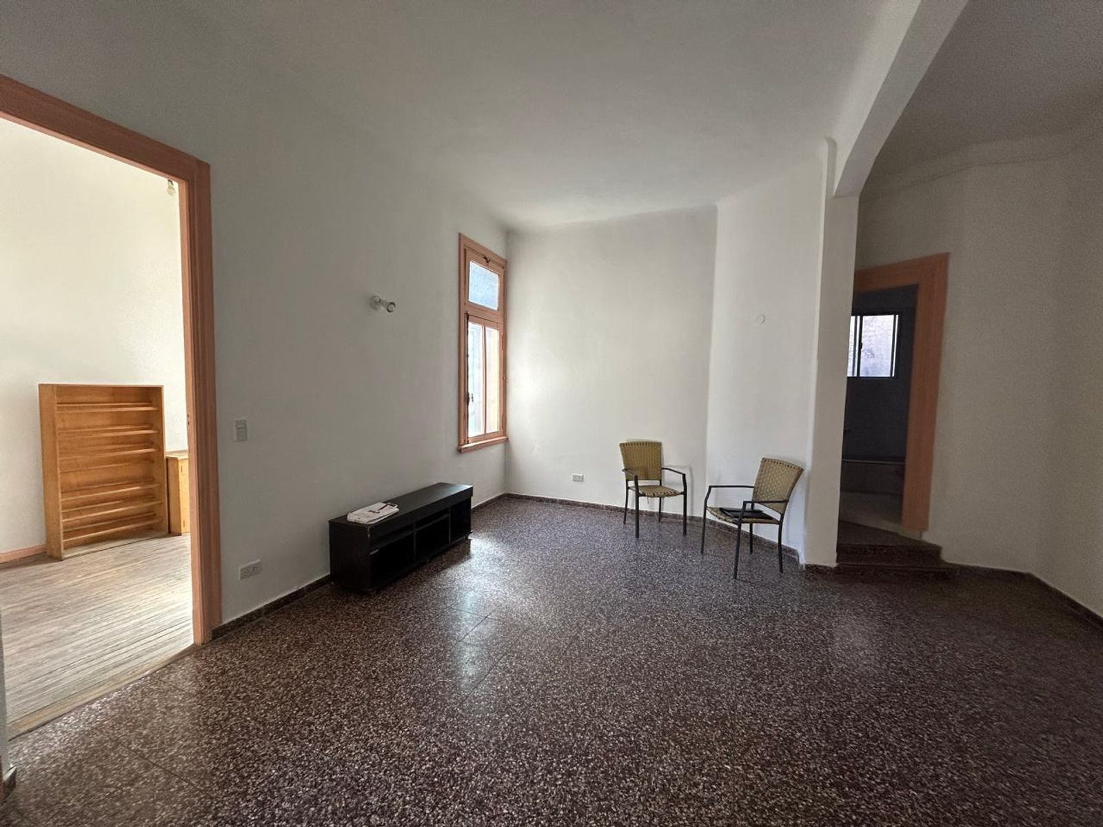 Excelente departamento 4 ambientes - Balvanera — foto 3