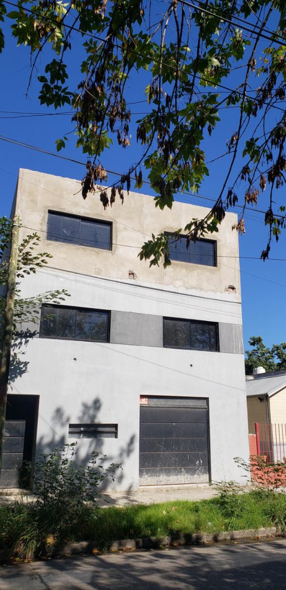 TRIPLEX A ESTRENAR en Venta en Villa Ballester — foto 9