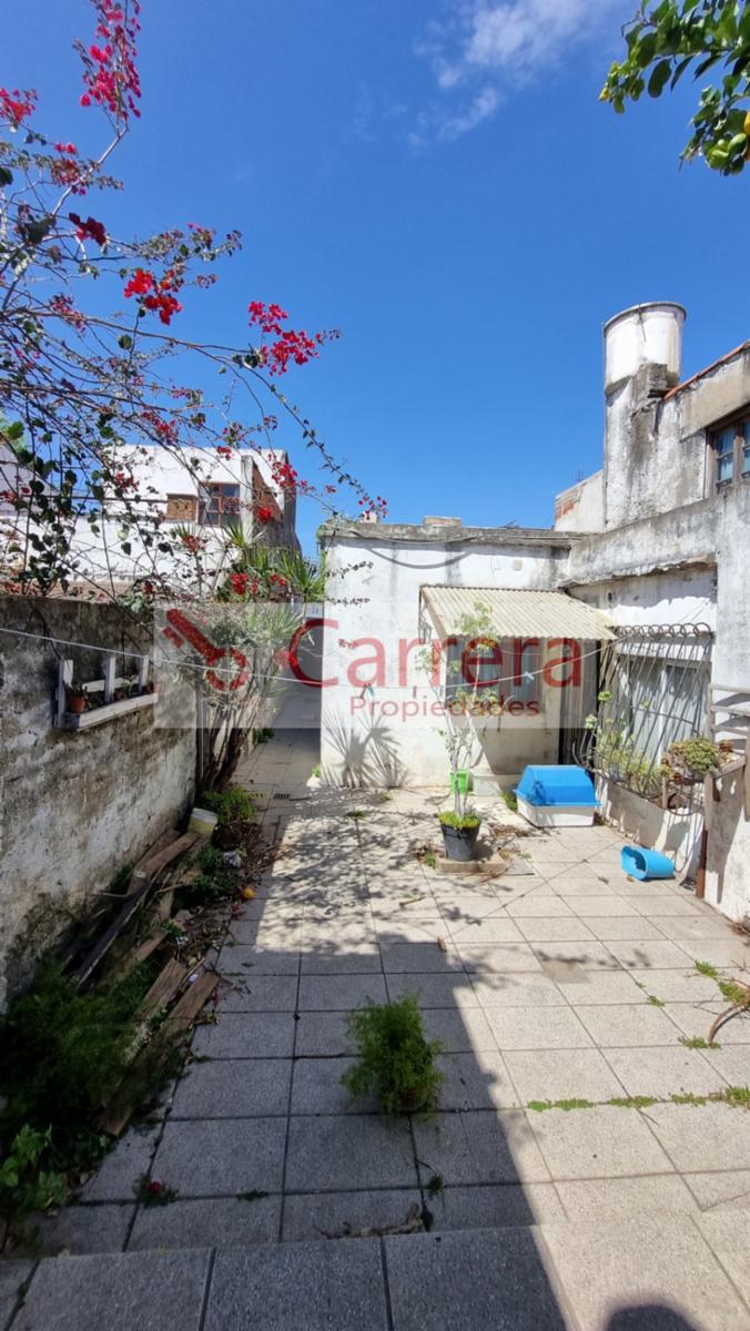 TERRENO 290 m2 con 2 casas - APTO DUPLEX - 8