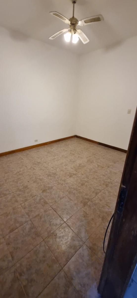 casa PH frente en VENTA en San Andres (con Renta) — foto 2