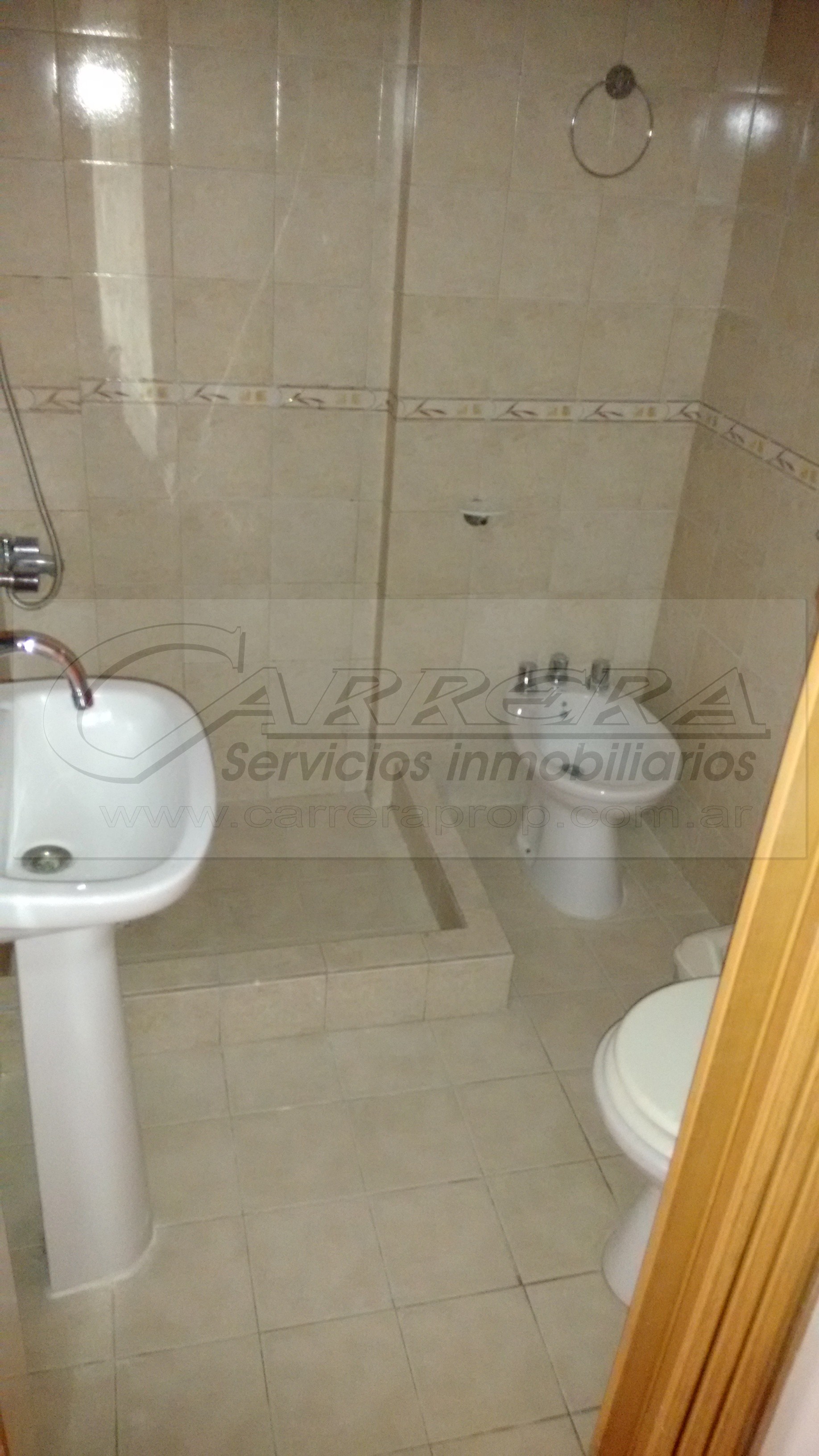 casa PH frente en VENTA en San Andres (con Renta) — foto 5