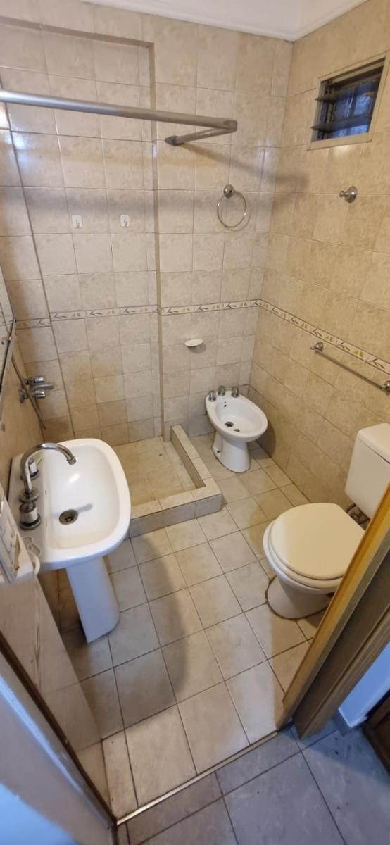 casa PH frente en VENTA en San Andres (con Renta) — foto 9