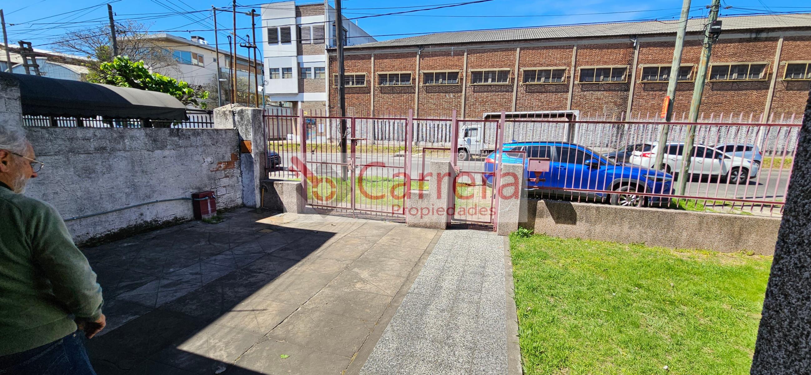 CASA 3 AMB EN VENTA LOTE 10X30 SAN ANDRES CASI FLORIDA - MUNRO - 17