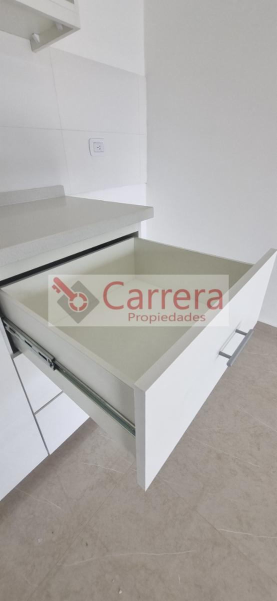 DEPTO 2 amb Y COCHERA en VENTA de 55m2 - SAN MARTIN CENTRO - 28