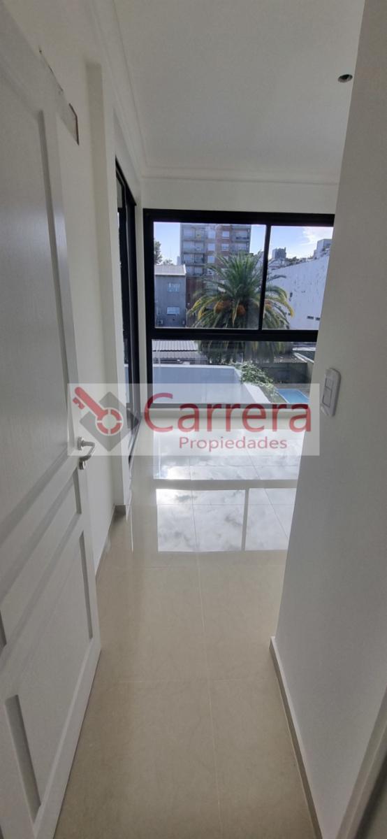 DEPTO 2 amb Y COCHERA en VENTA de 55m2 - SAN MARTIN CENTRO - 36