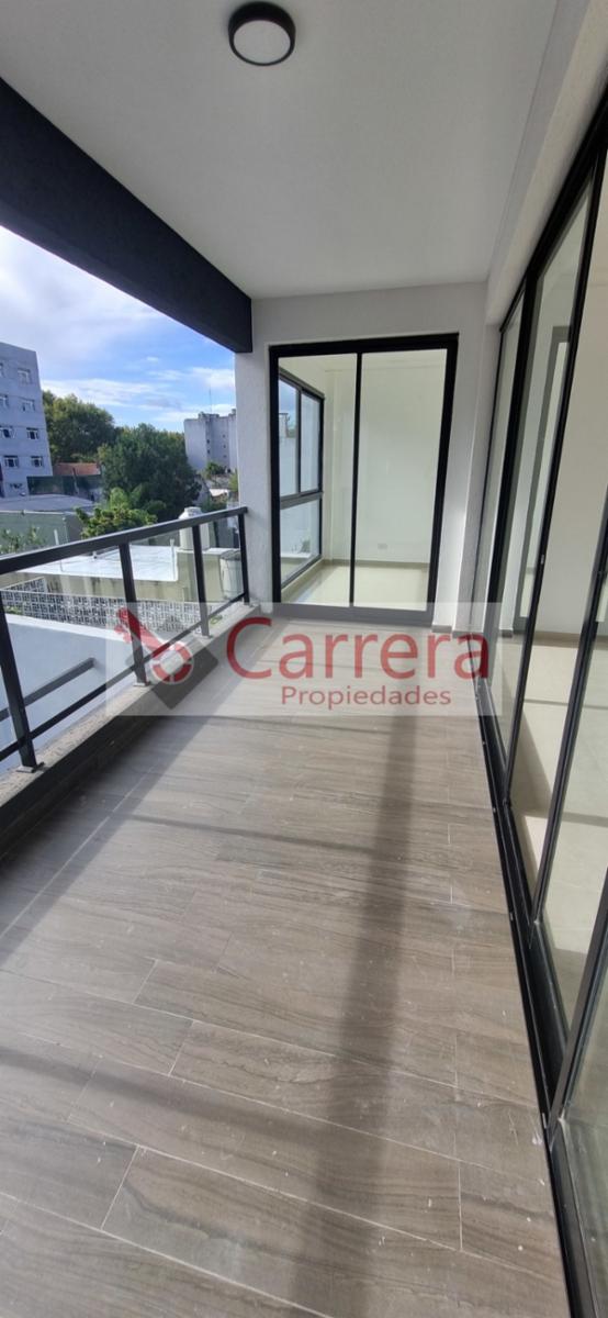 DEPTO 2 amb Y COCHERA en VENTA de 55m2 - SAN MARTIN CENTRO - 54