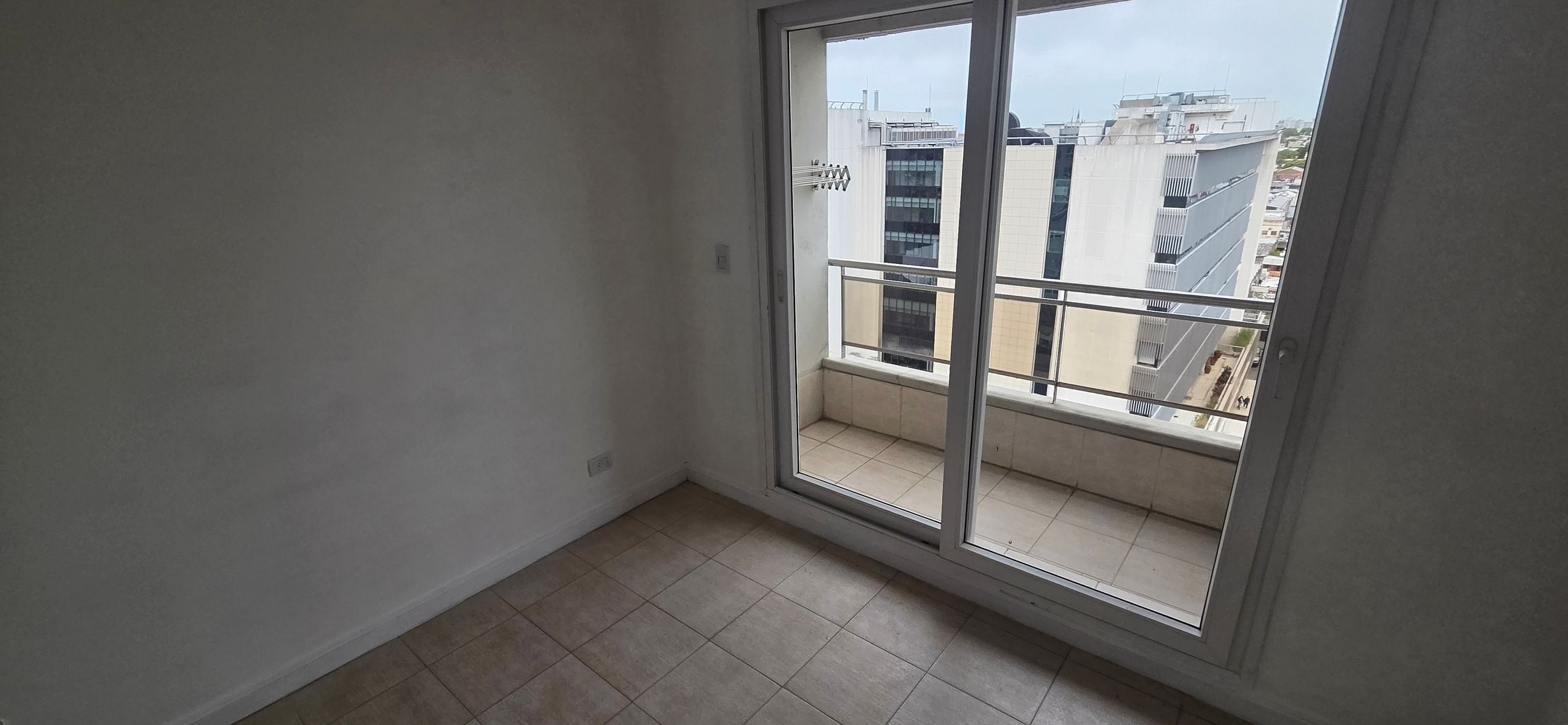 Alquiler DEPTO 2 AMB en S.Martin LAS VICTORIAS, Pcia de BSAS - www.carreraprop.com.ar - tasamos HOY - 21