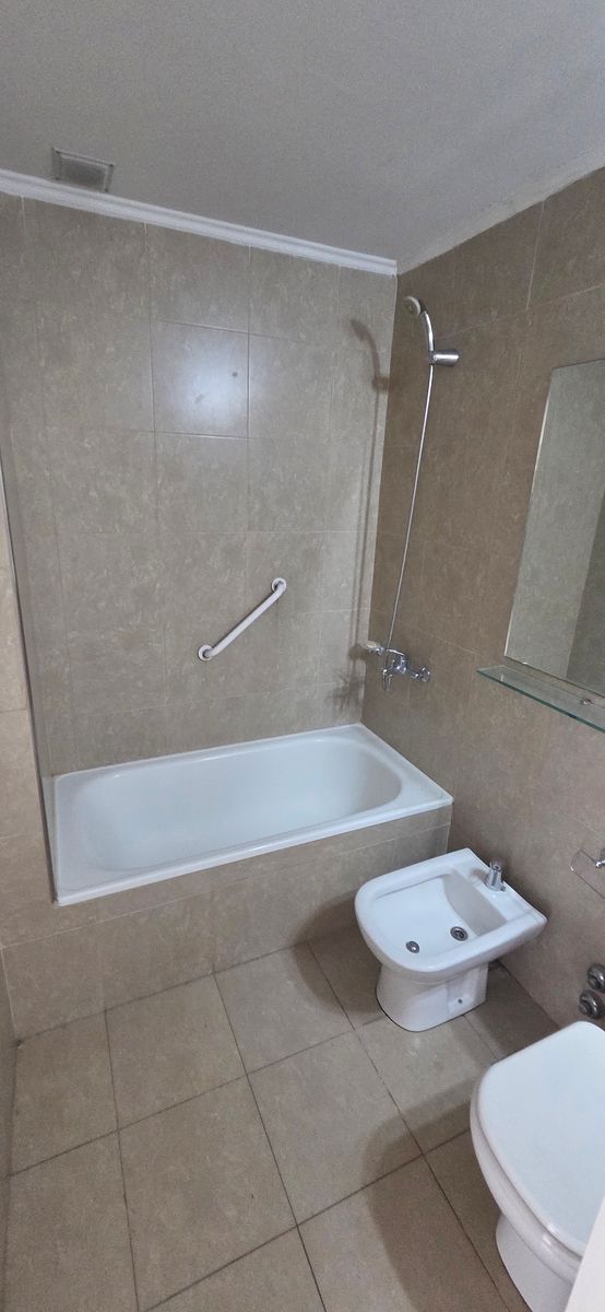Alquiler DEPTO 2 AMB en S.Martin LAS VICTORIAS, Pcia de BSAS - www.carreraprop.com.ar - tasamos HOY - 28