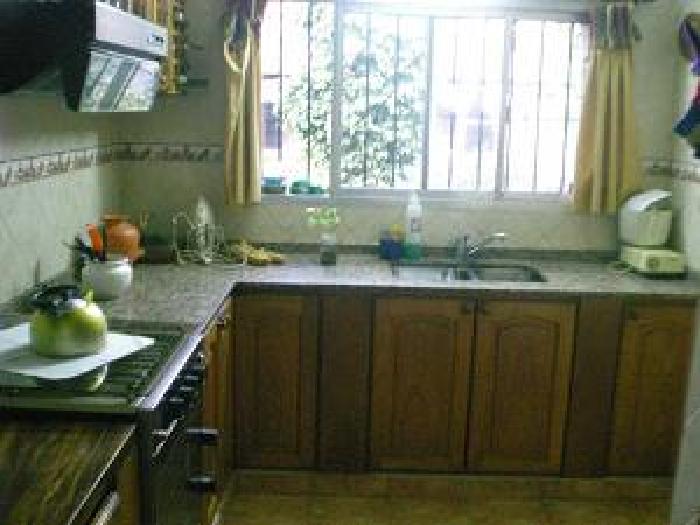 Casa en Venta en Villa Tesei, Hurlingham, Buenos Aires — foto 2