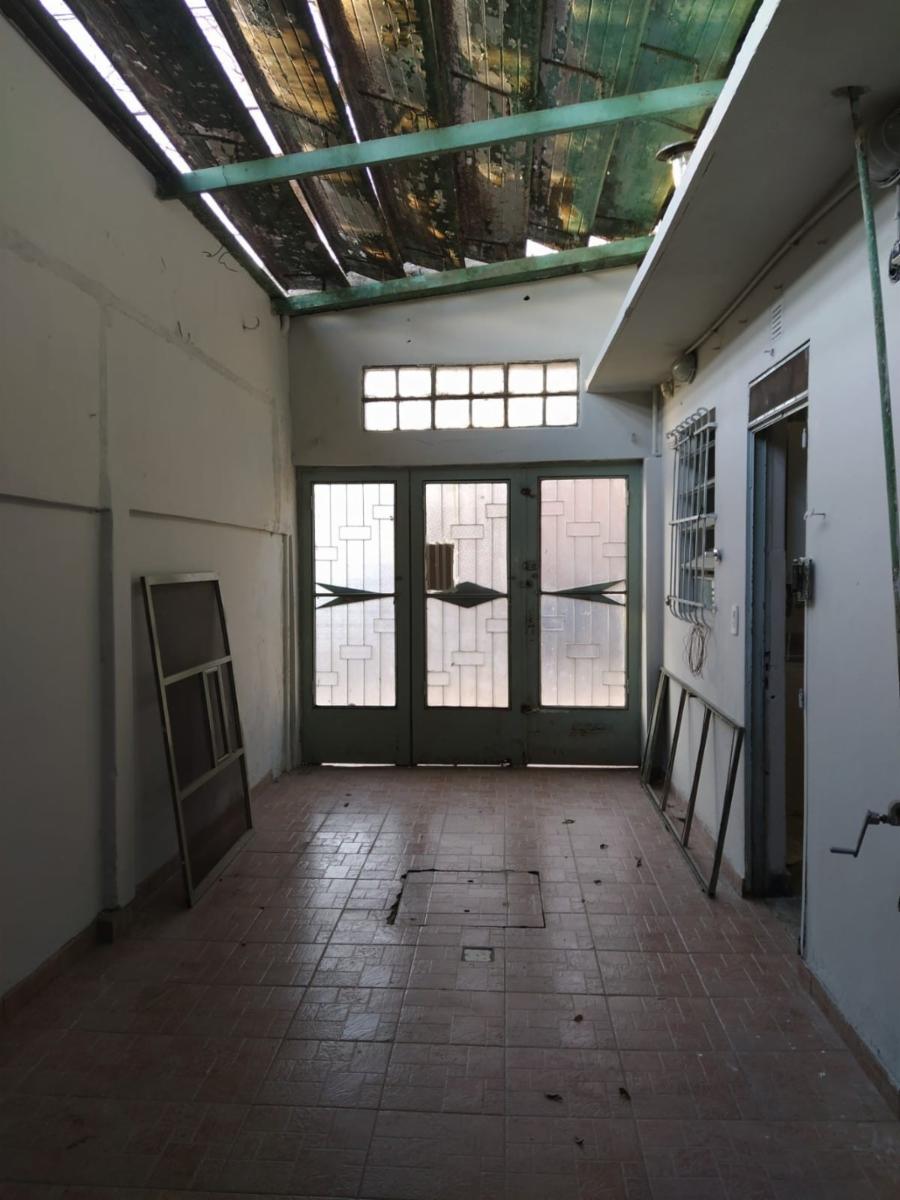 Moreno 3350 -esquina Pasaje Blanque — foto 8