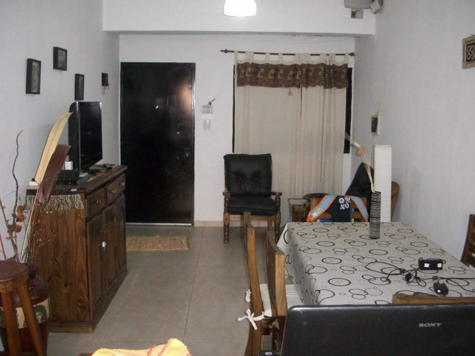 Brandoni 1461 - casa al frente — foto 8