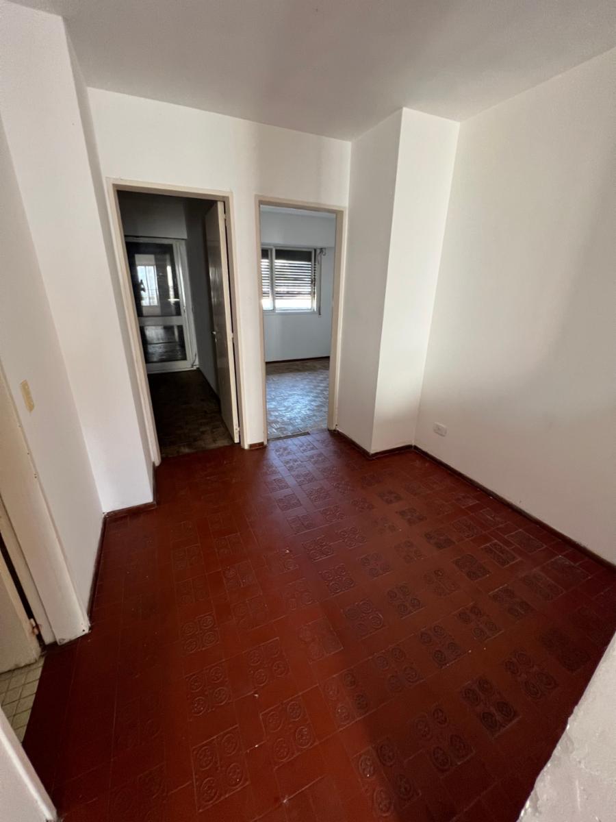 Sarmiento 3262 -2do piso — foto 2