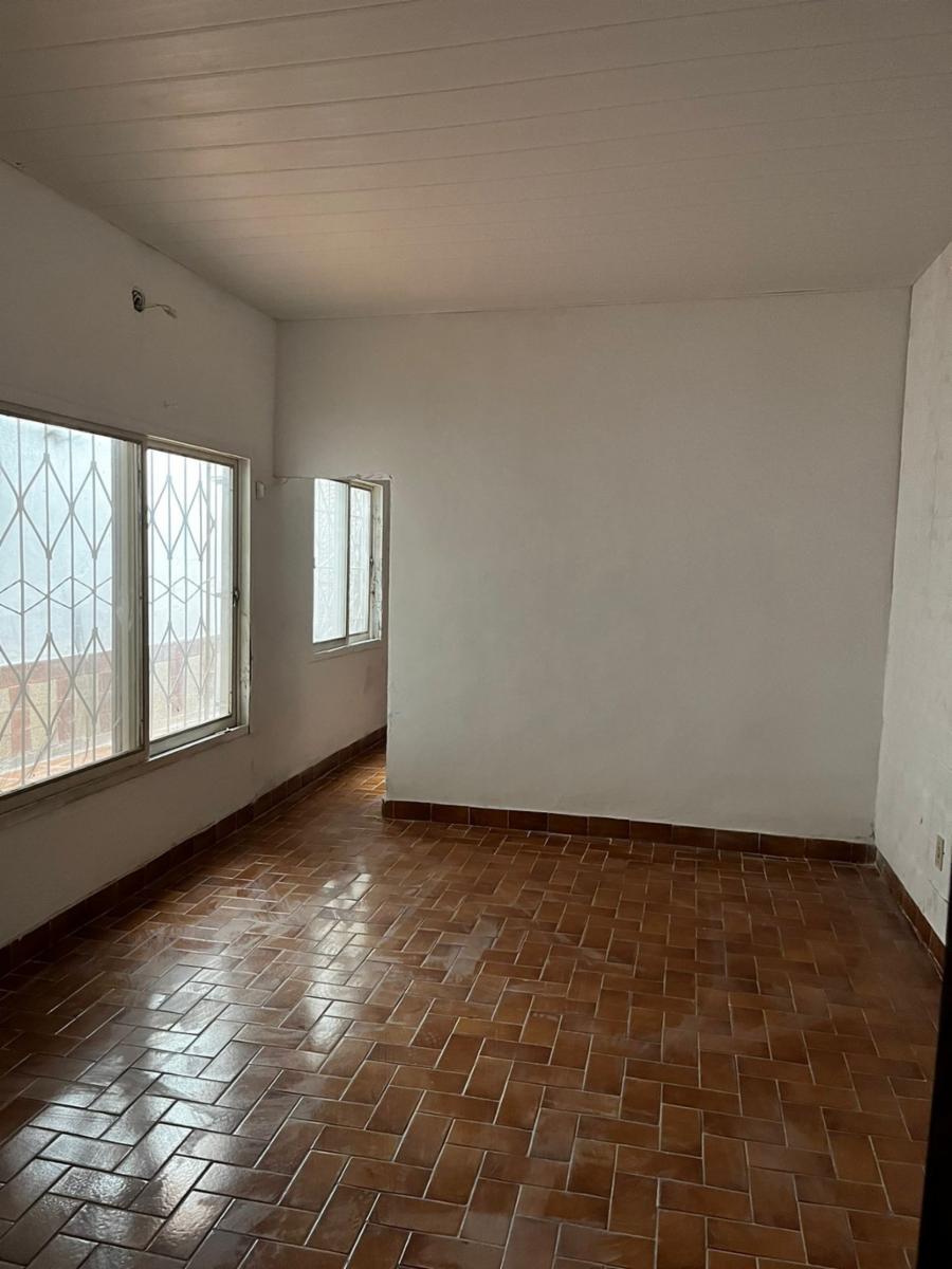 1ero de Mayo 3615 (casa al frente)