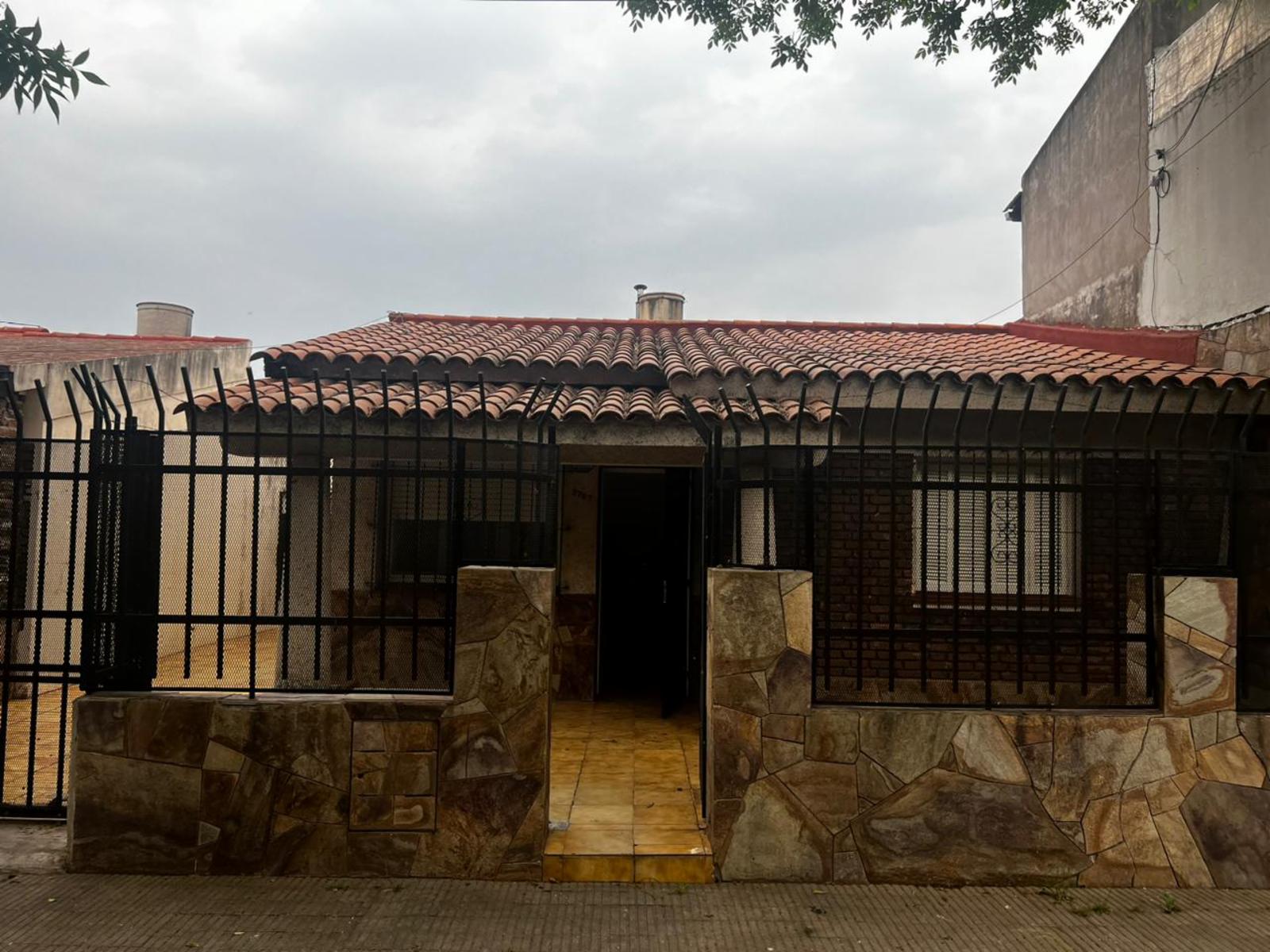 Callao 3767- casa al frente — foto 2