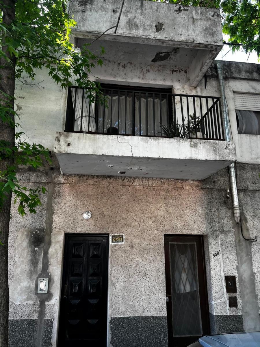 General Paz 5581 - casa en planta alta