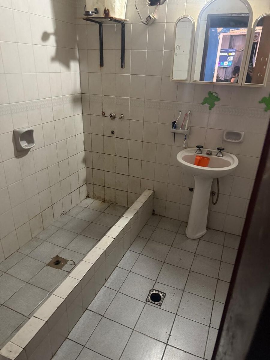 Piedras 1480 - casa al frente — foto 3