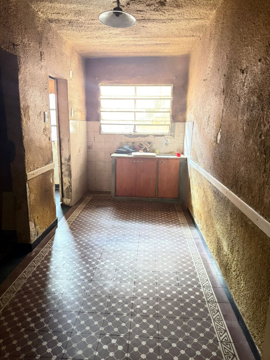 Lainez 222- casa al frente - 3