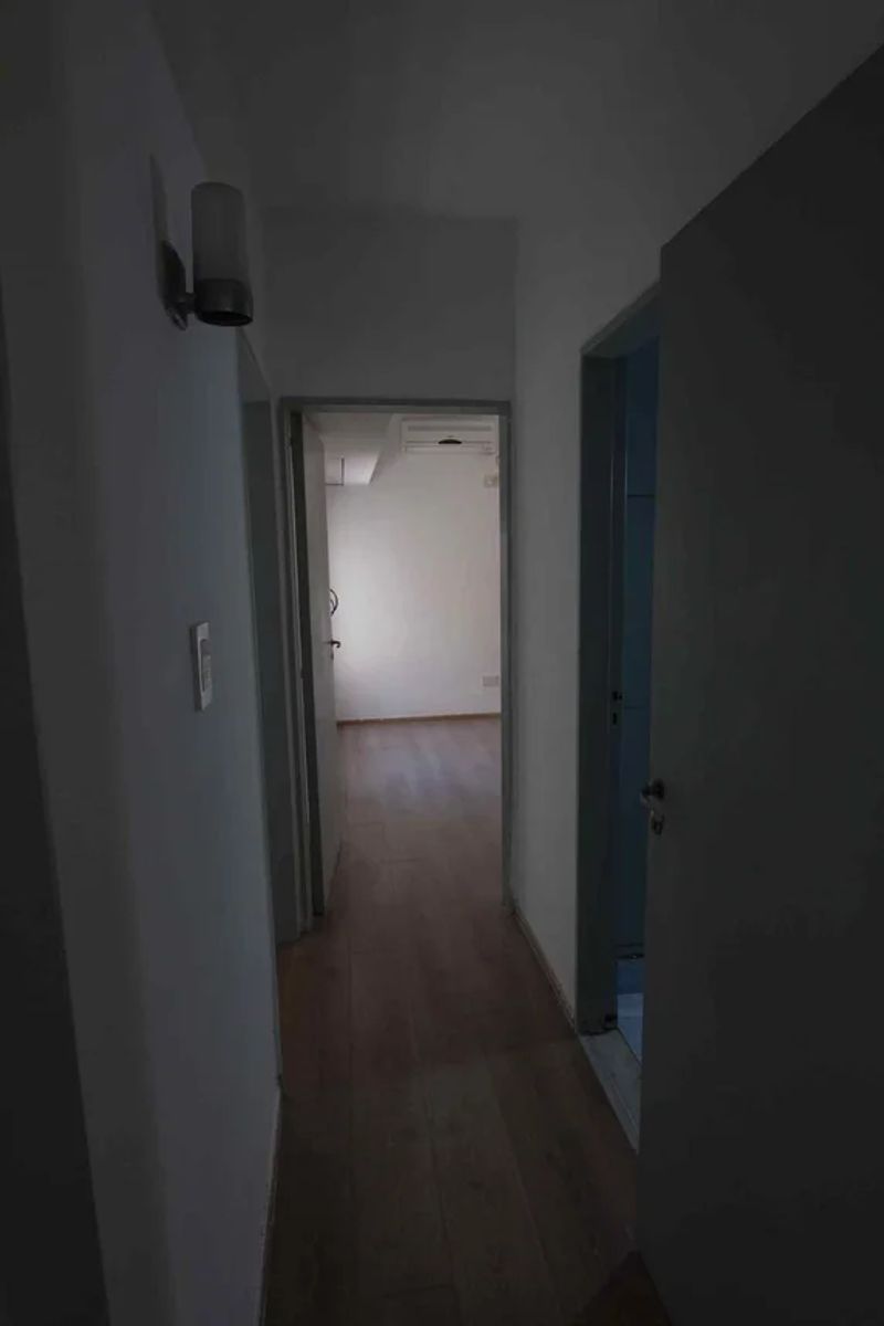 Corrientes 5539- excelente casa al frente en tiro suizo — foto 15