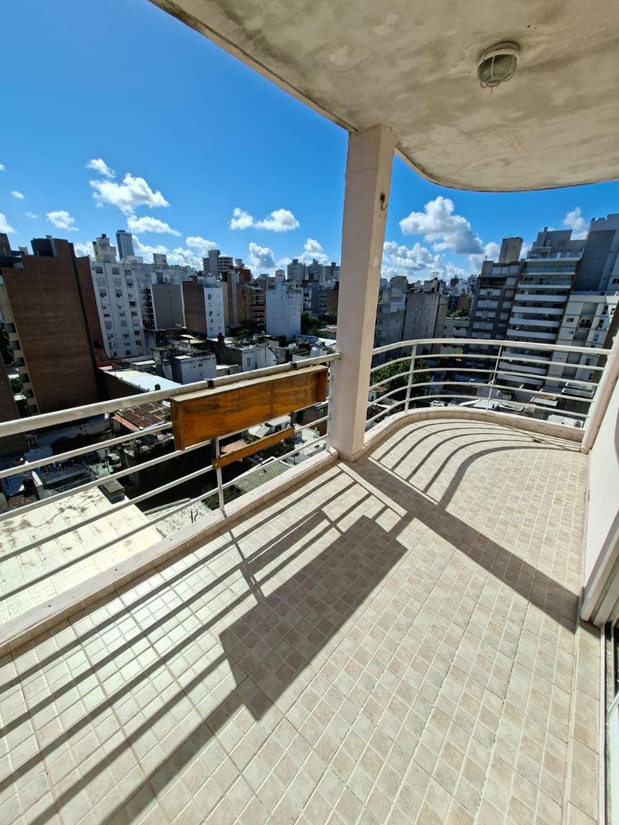 Zeballos 578 (09-02) - 12