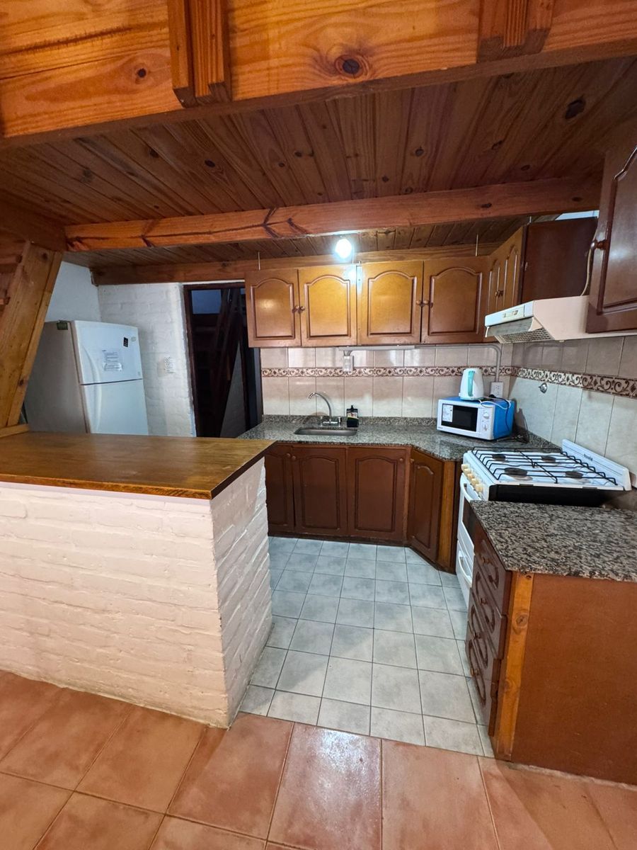 Departamento hasta 6 personas - A solo 2 cuadras de la playa y 5 cuadras del centro. - 8