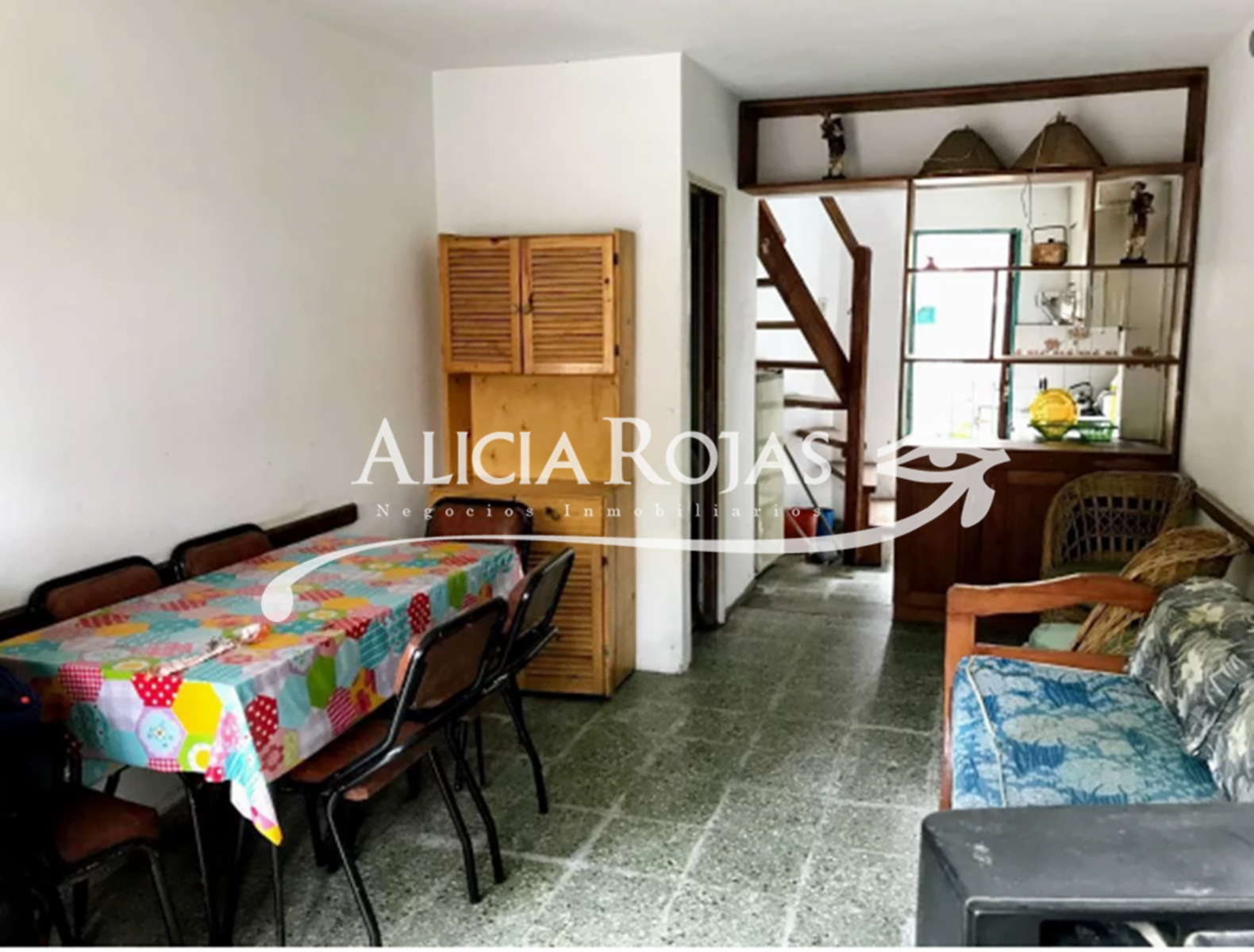 EXCELENTE DUPLEX 3 AMB CON PARRILLA A 200 MTS DEL MAR Y CENTRO