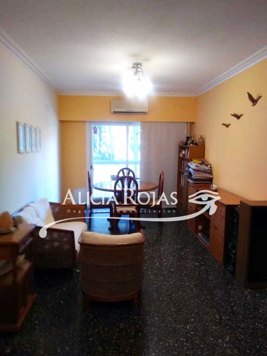Excelente Dpto 3 Amb Frente c/ balcon. 1pso x esc. Delgado 1000. Colegiales - 9