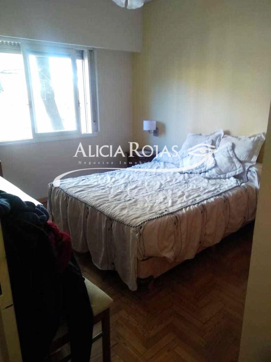 Excelente Dpto 3 Amb Frente c/ balcon. 1pso x esc. Delgado 1000. Colegiales - 11