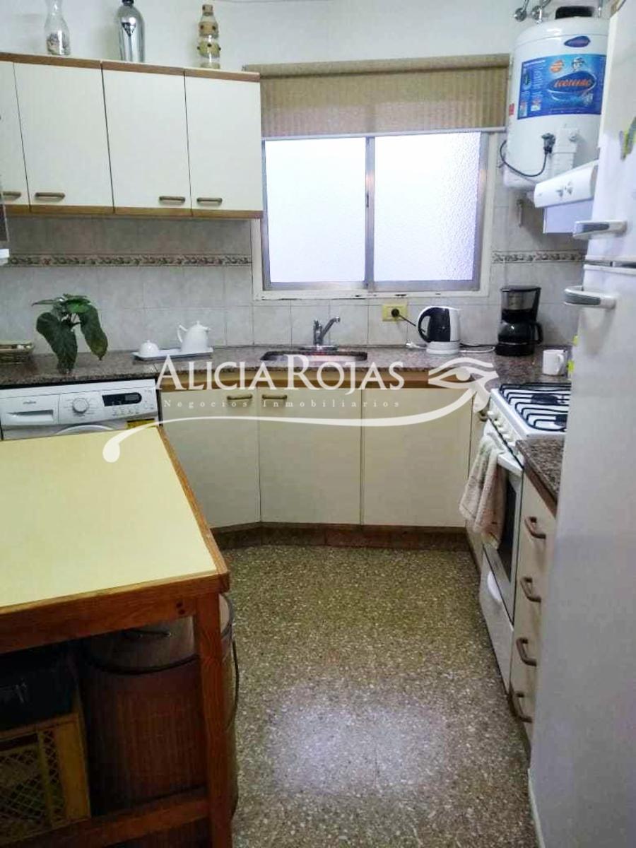 Excelente Dpto 3 Amb Frente c/ balcon. 1pso x esc. Delgado 1000. Colegiales - 15